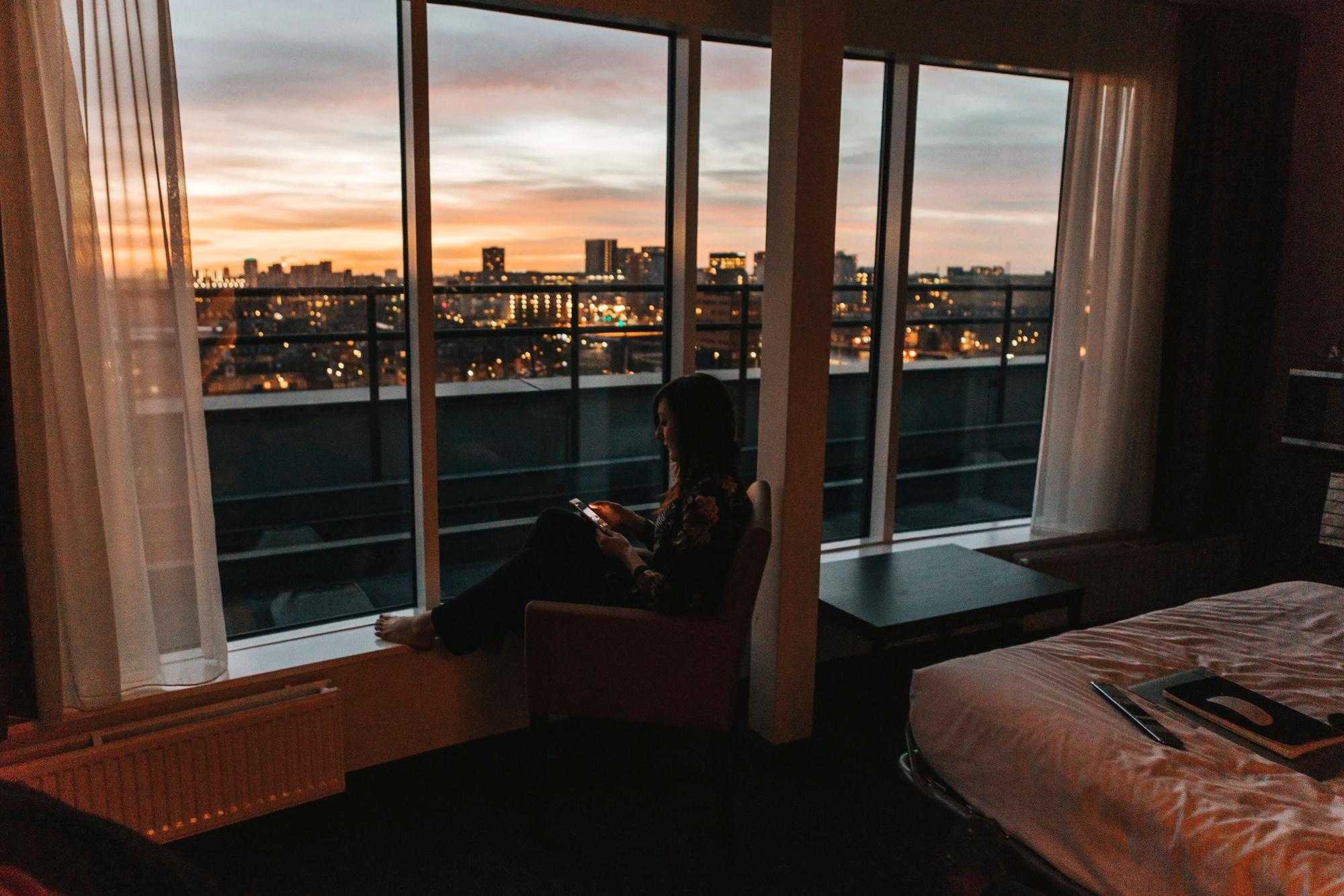 Teleport - Free Parking