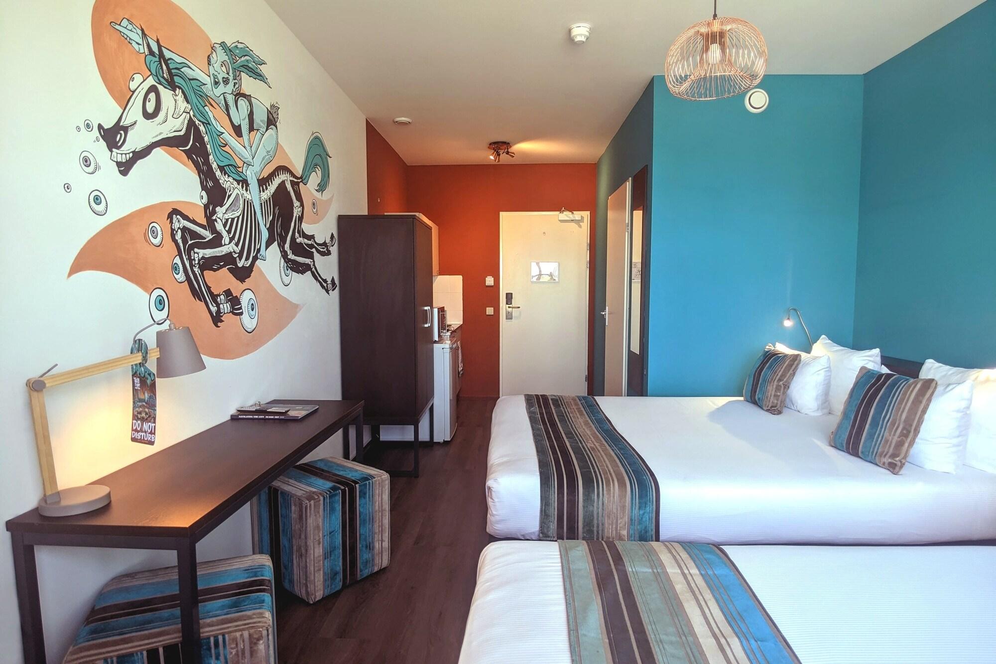 Teleport - Free Parking 3* Den Haag