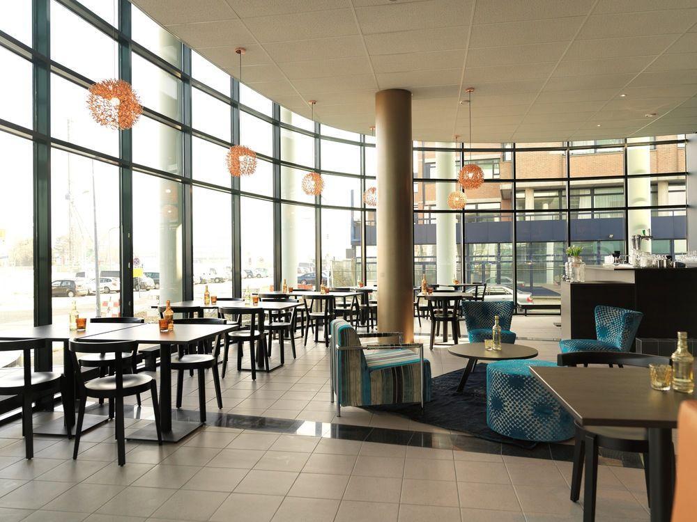 Teleport - Free Parking