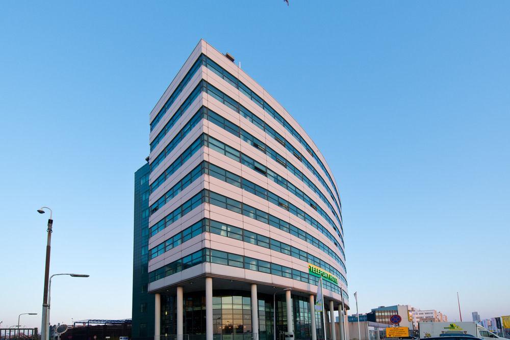 Hotel Teleport - Free Parking