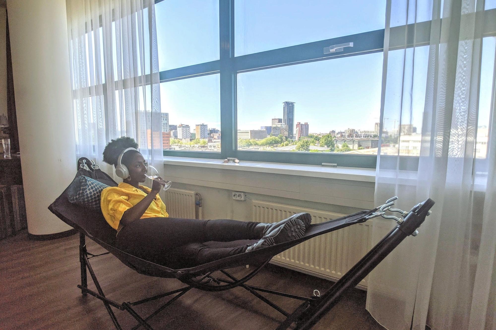 Hotel Teleport - Free Parking Den Haag