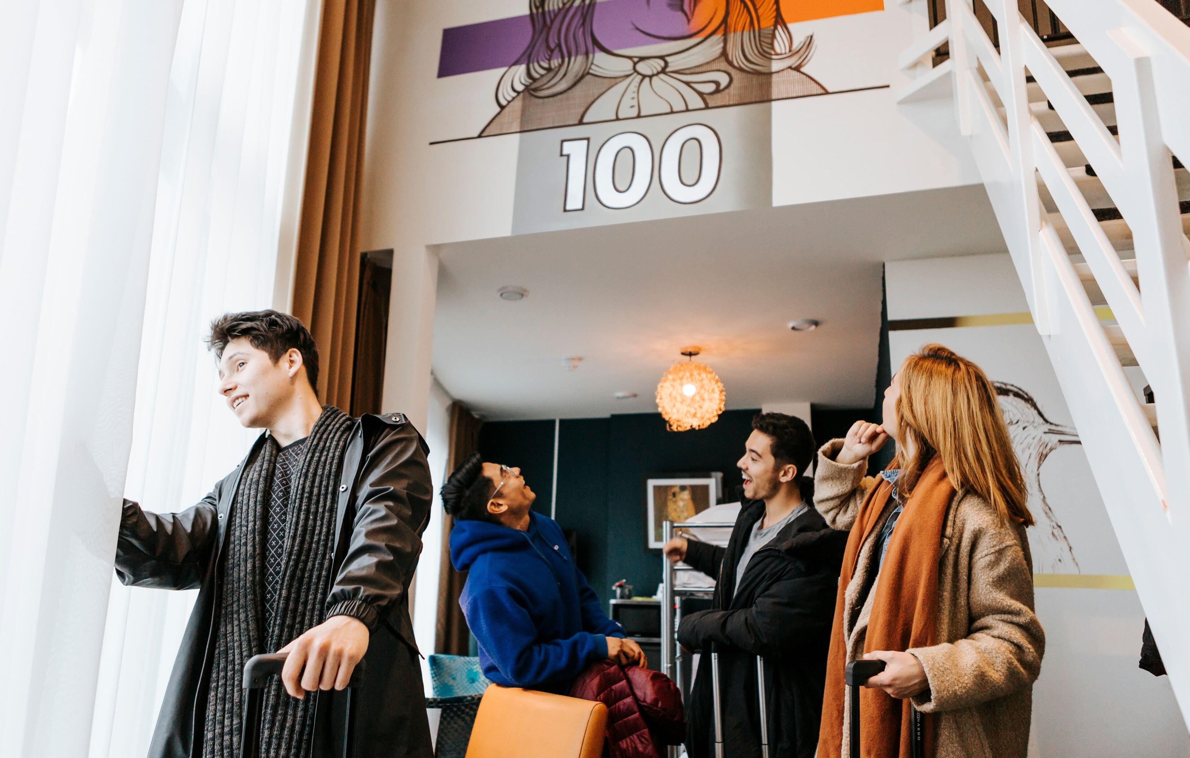 Hotel Teleport - Free Parking 3*