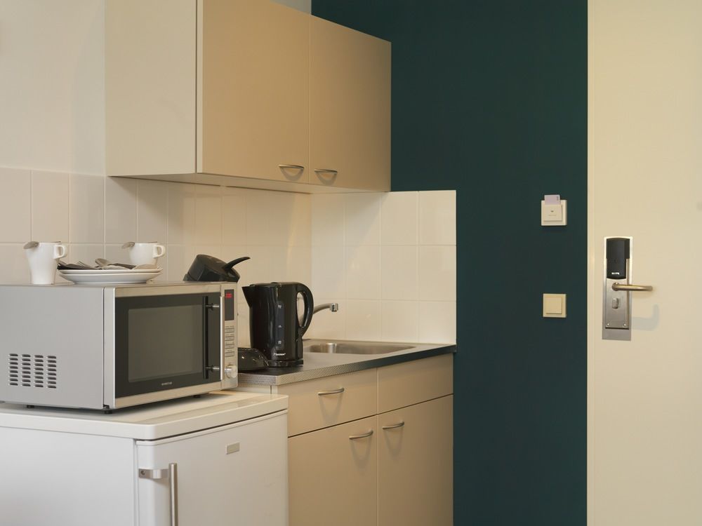 Teleport - Free Parking Hotel Den Haag