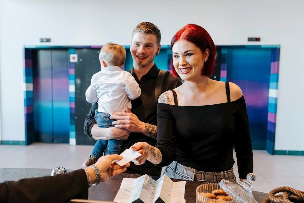 Teleport - Free Parking 3*