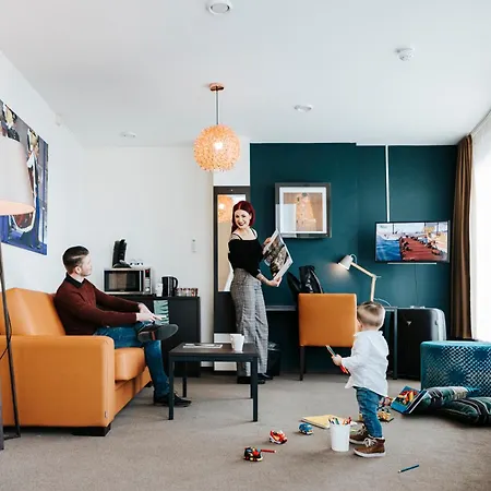 Teleport - Free Parking 3* Den Haag