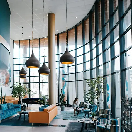 Teleport - Free Parking Hotel Den Haag