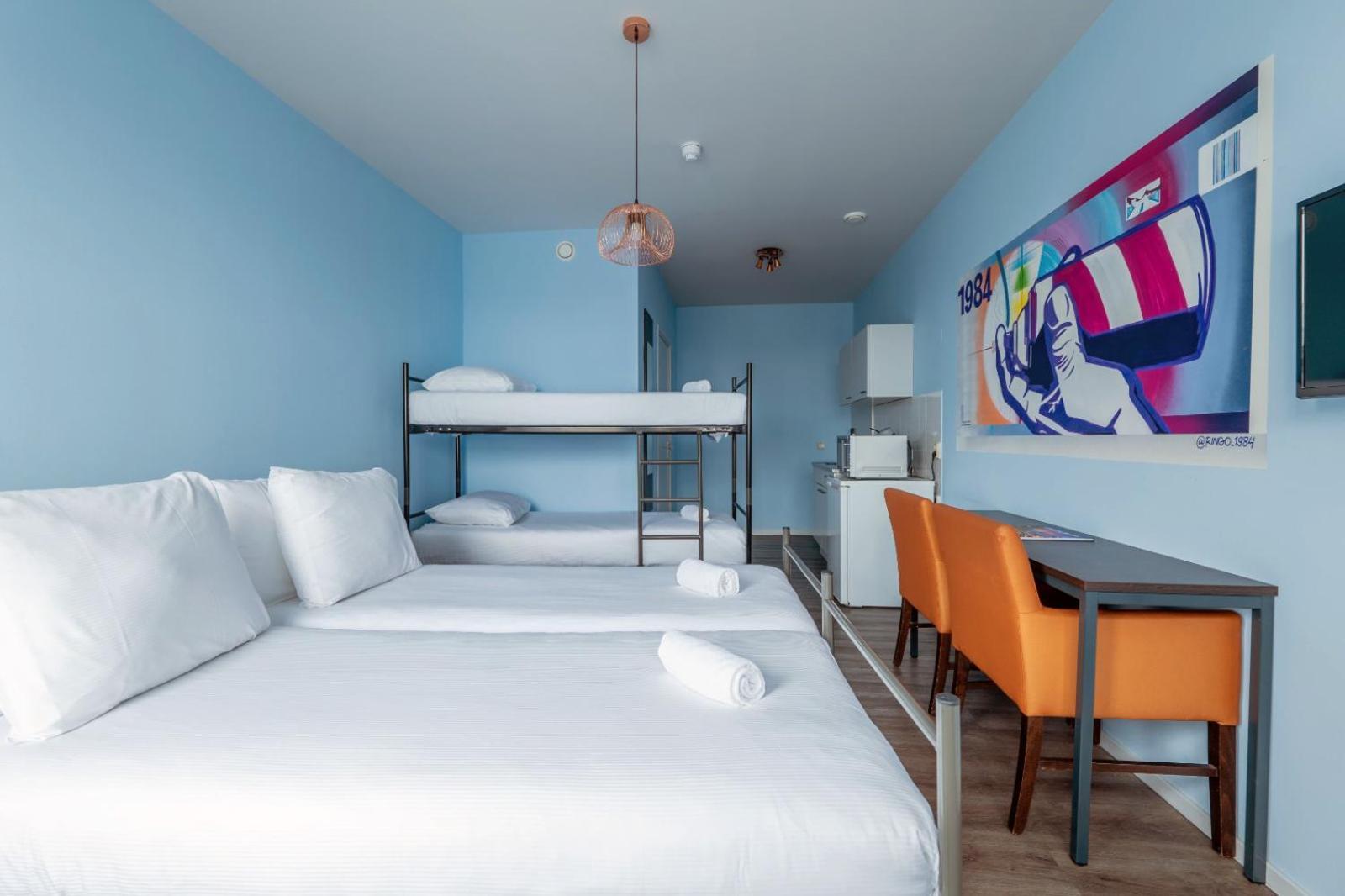 Hotel Teleport 3*